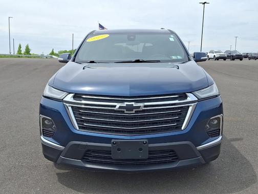 Northsky Blue Metallic 2023 Chevrolet Traverse LT Cloth