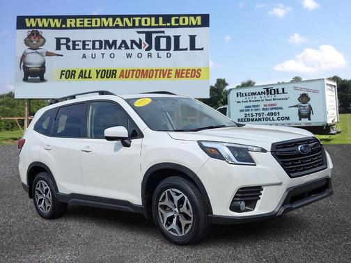 Crystal White Pearl 2023 Subaru Forester Premium