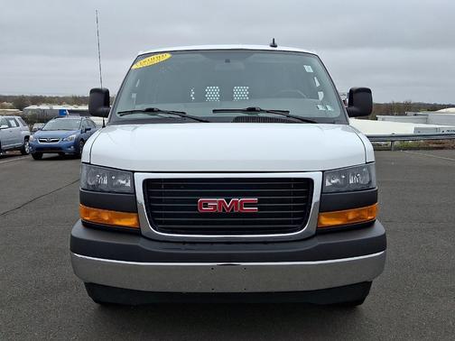 2024 GMC Savana 2500 Work Van