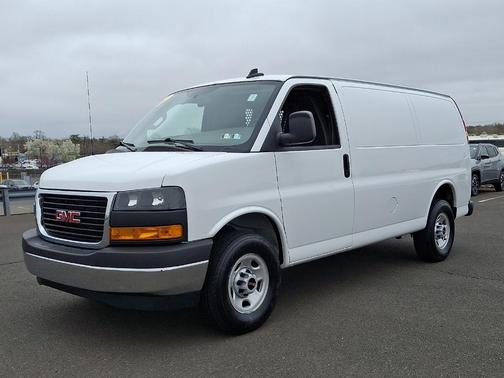 2024 GMC Savana 2500 Work Van