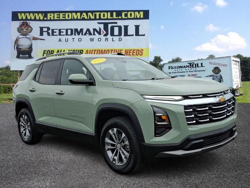Green 2025 Chevrolet Equinox LT