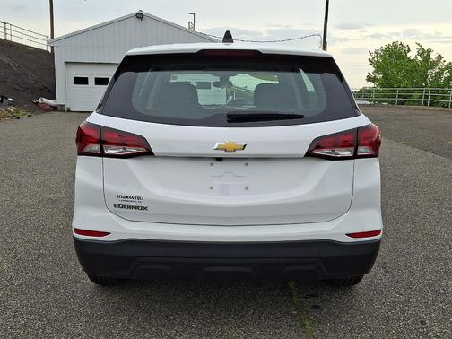 Summit White 2023 Chevrolet Equinox LS