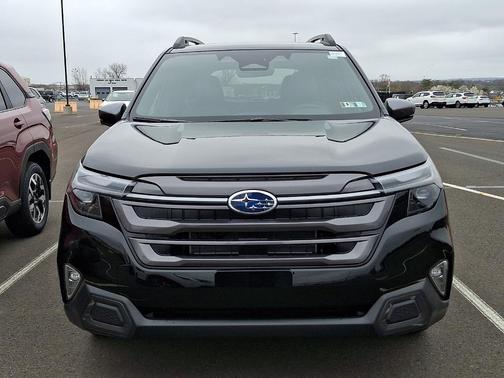 Crystal Black Silica 2026 Subaru Forester Limited