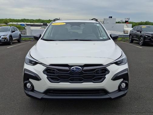 Crystal White Pearl 2025 Subaru Crosstrek Limited