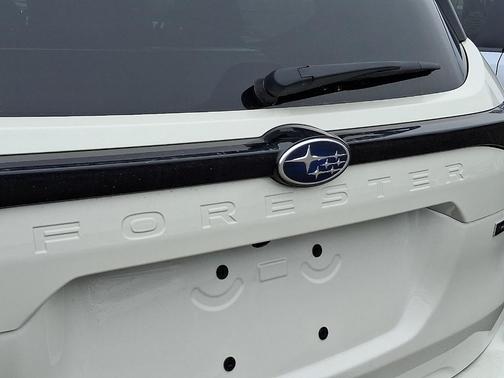 Crystal White Pearl 2026 Subaru Forester Premium