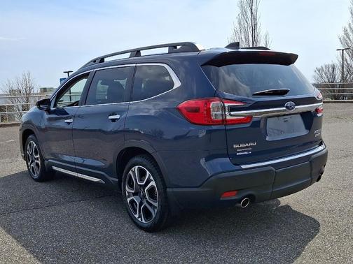 Cosmic Blue Pearl 2024 Subaru Ascent Touring