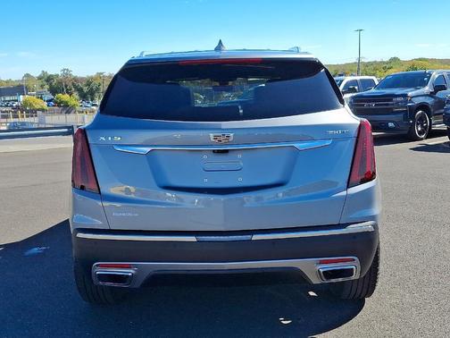 Silver Metallic 2024 Cadillac XT5 Premium Luxury