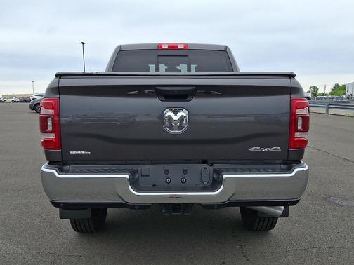 Granite Crystal Clearcoat Metallic 2024 RAM 2500 Tradesman