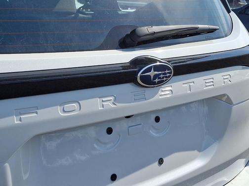 Crystal White Pearl 2026 Subaru Forester