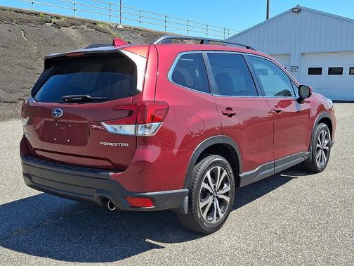 Crimson Red Pearl 2020 Subaru Forester Limited