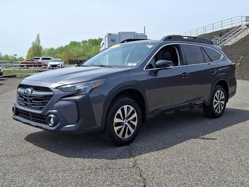 Magnetite Gray Metallic 2025 Subaru Outback Premium