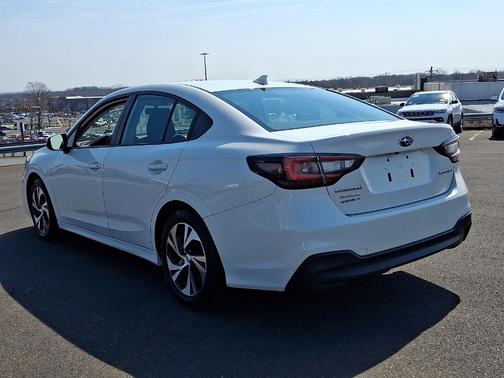 Crystal White Pearl 2023 Subaru Legacy Premium