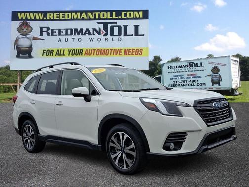 Crystal White Pearl 2023 Subaru Forester Limited