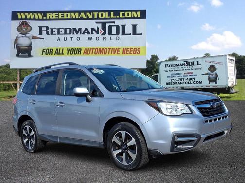 Ice Silver Metallic 2017 Subaru Forester 2.5i Premium