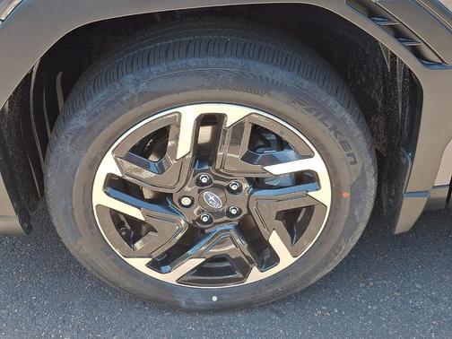 Magnetite 2026 Subaru Forester Limited