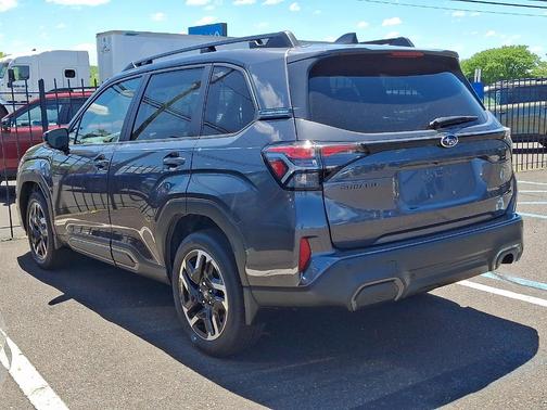 Magnetite 2026 Subaru Forester Limited
