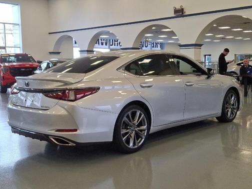 2019 Lexus ES 350 F Sport