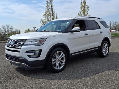 White Platinum Metallic Tri-Coat 2016 Ford Explorer Limited