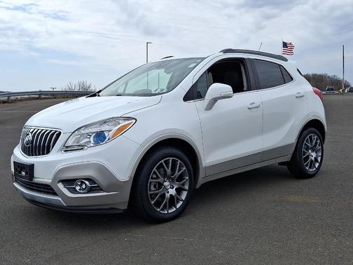 White Pearl Tricoat 2016 Buick Encore Sport Touring