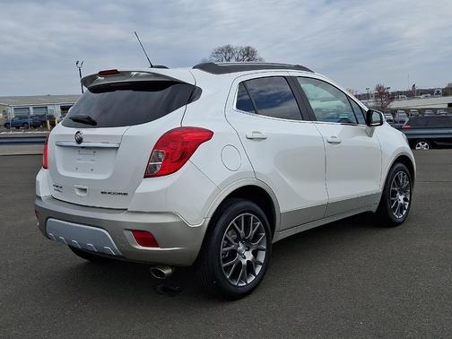 White Pearl Tricoat 2016 Buick Encore Sport Touring