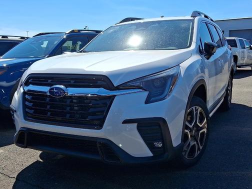 Crystal White Pearl 2026 Subaru Ascent Limited