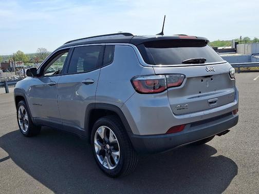 Billet Silver Clearcoat Metallic 2018 Jeep Compass Limited