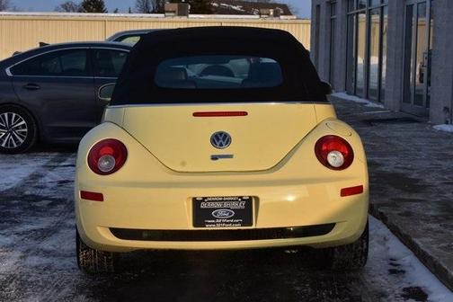 2006 Volkswagen New Beetle 2.5
