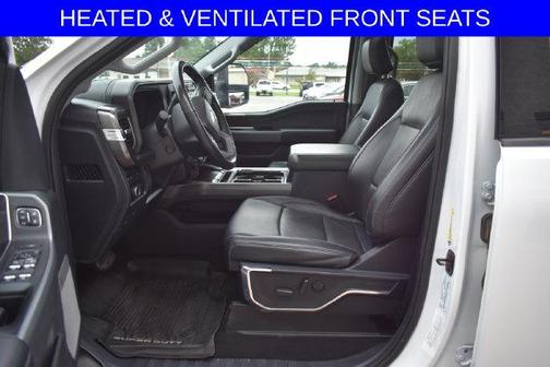 Oxford White 2024 Ford F-350 Lariat Super Duty