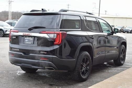 2020 GMC Acadia AT4