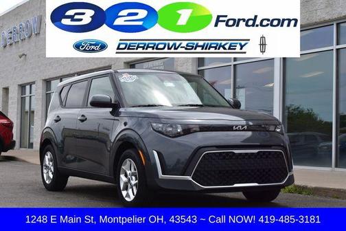 Gray 2025 Kia Soul LX