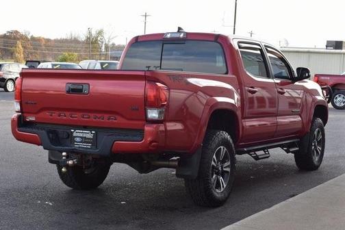 2017 Toyota Tacoma TRD Sport
