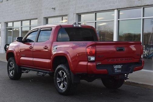 2017 Toyota Tacoma TRD Sport