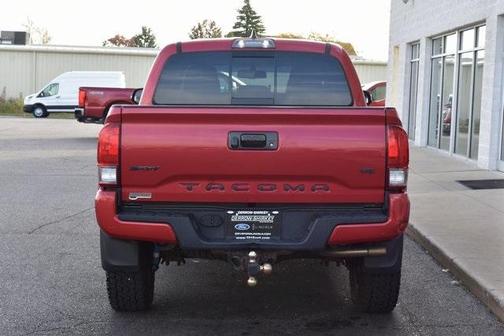 2017 Toyota Tacoma TRD Sport