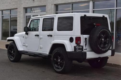 2016 Jeep Wrangler Unlimited Sahara