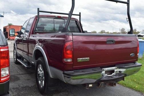 2005 Ford F-250 Lariat