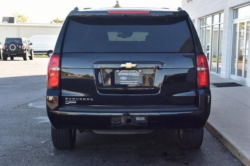 2018 Chevrolet Suburban LT