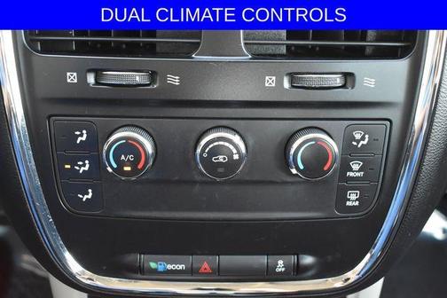 Dark Charcoal Pearlcoat 2012 Dodge Grand Caravan SE/AVP