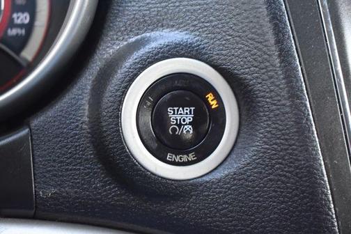 White 2016 Dodge Journey SXT