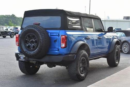 2022 Ford Bronco Base