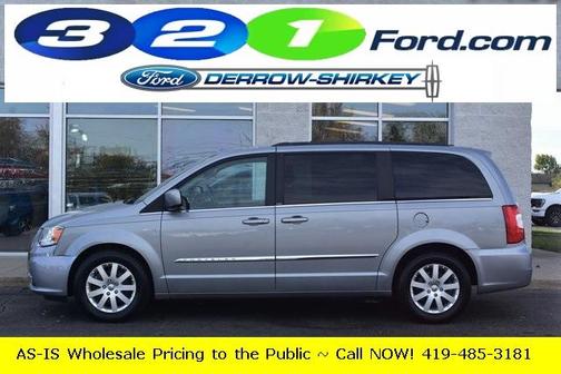 2014 Chrysler Town & Country Touring