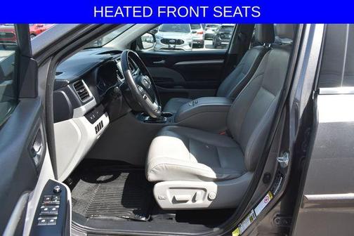 Predawn Gray Mica 2018 Toyota Highlander XLE