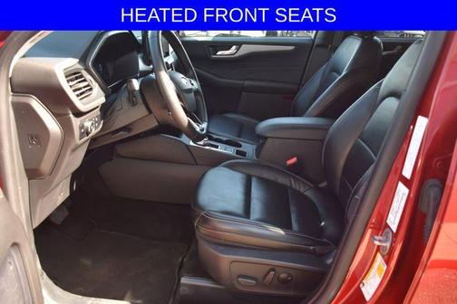 Rapid Red Metallic Tinted Clearcoat 2024 Ford Escape Platinum