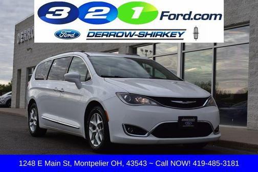 Bright White Clearcoat 2017 Chrysler Pacifica Touring-L