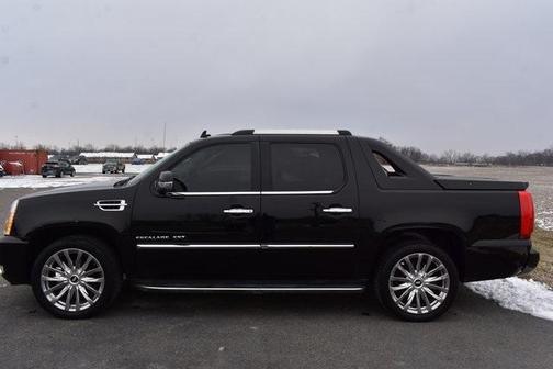 2013 Cadillac Escalade EXT Luxury