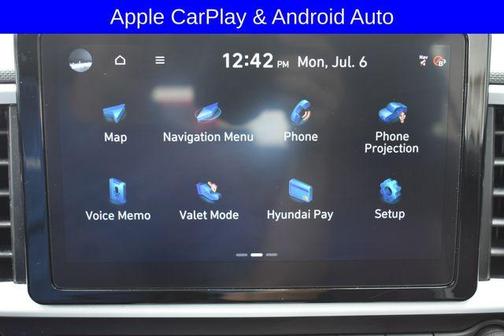 Lunar White 2025 Hyundai VENUE Limited
