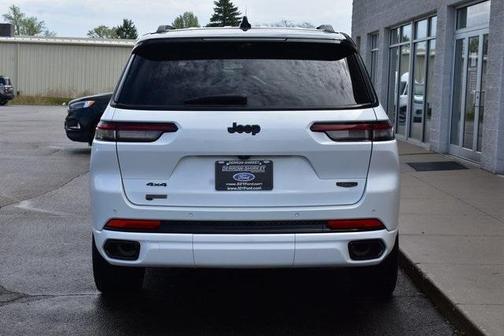 2023 Jeep Grand Cherokee L Summit