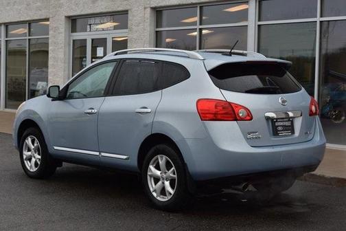 2011 Nissan Rogue SV