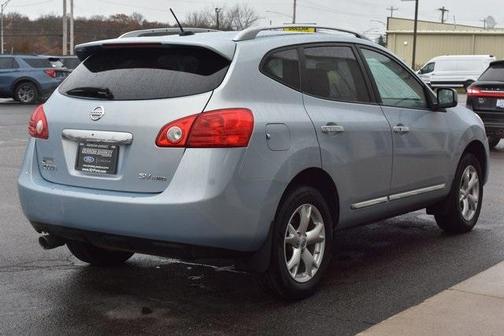 2011 Nissan Rogue SV
