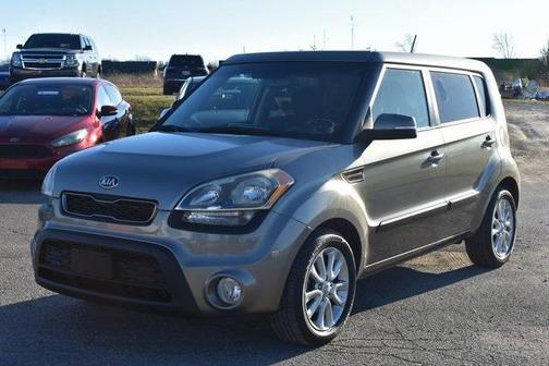 2013 Kia Soul +