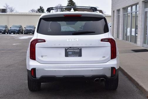 2023 Kia Telluride S